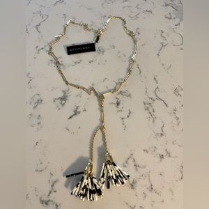 NWT Ann Taylor necklace
